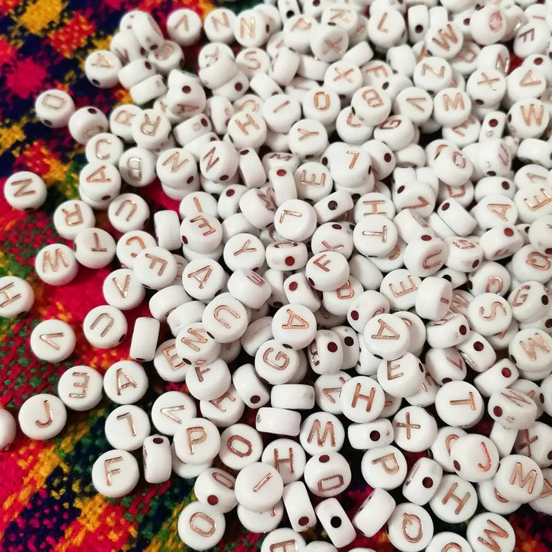 Looconi Amaney 1000pcs 7×4mm White Round Acrylic with Rose Gold Alphabet Letter Beads for Jewelry Making - Image 5
